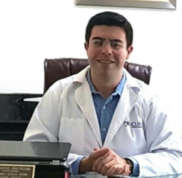 Dr. Guillermo Estrada Trueba